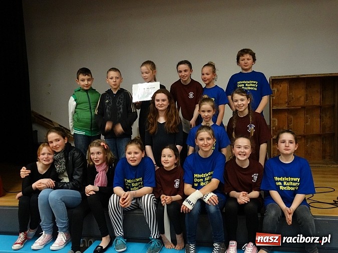 Zdjęcie w galerii na portalu naszraciborz.pl: Wychowankowie MDK na warsztatach w Wrexham  wiadomości z regionu