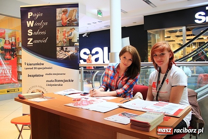 Zdjęcie w galerii na portalu naszraciborz.pl: Sukces pierwszego dnia akcji. Zarejestrowało się 114 potencjalnych dawców szpiku! wiadomości z regionu