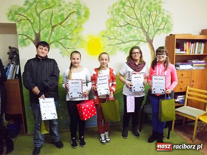 Zdjęcie w galerii na portalu naszraciborz.pl: Dobre strony klikaj, złych zawsze unikaj! wiadomości z regionu