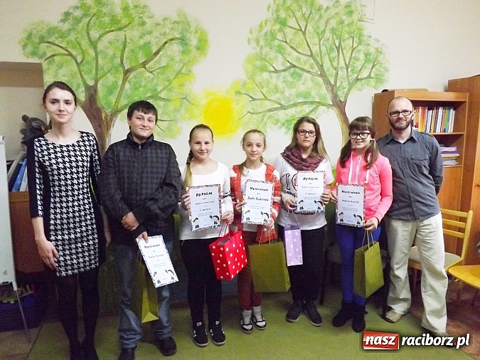 Zdjęcie w galerii na portalu naszraciborz.pl: Dobre strony klikaj, złych zawsze unikaj! wiadomości z regionu