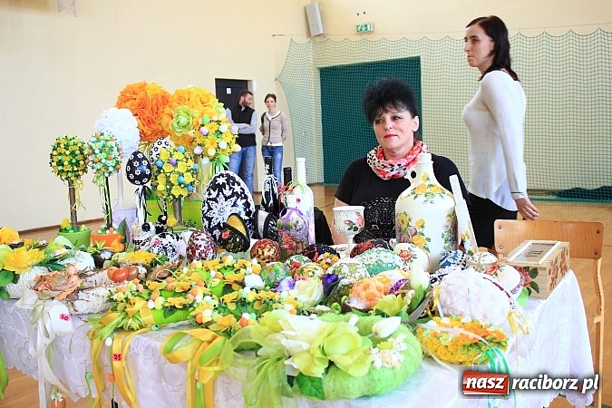 Zdjęcie w galerii na portalu naszraciborz.pl: Wielkanocne specjały na stołach w Kornowacu wiadomości z regionu