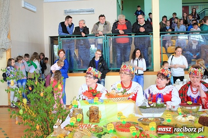 Zdjęcie w galerii na portalu naszraciborz.pl: Wielkanocne specjały na stołach w Kornowacu wiadomości z regionu