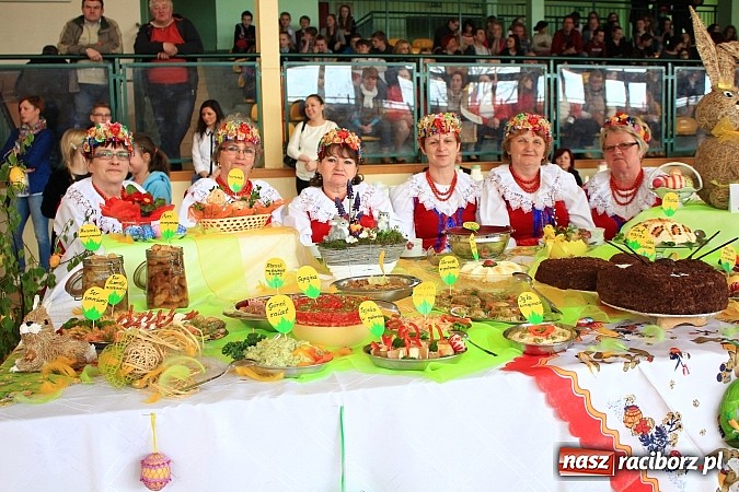 Zdjęcie w galerii na portalu naszraciborz.pl: Wielkanocne specjały na stołach w Kornowacu wiadomości z regionu