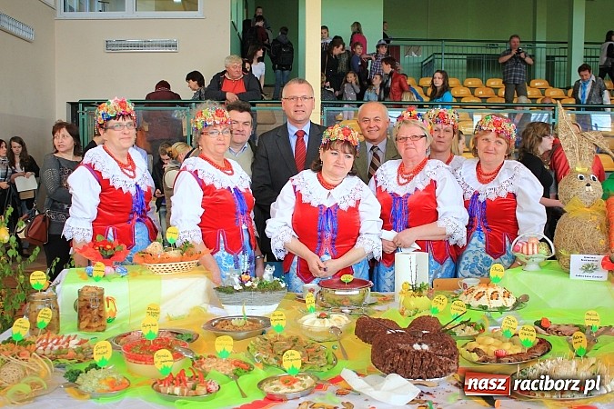 Zdjęcie w galerii na portalu naszraciborz.pl: Wielkanocne specjały na stołach w Kornowacu wiadomości z regionu