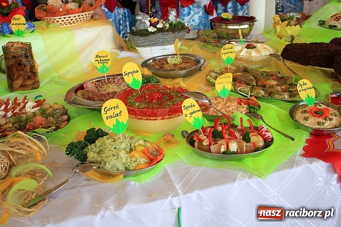 Zdjęcie w galerii na portalu naszraciborz.pl: Wielkanocne specjały na stołach w Kornowacu wiadomości z regionu