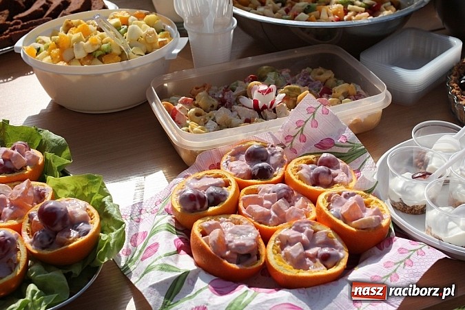 Zdjęcie w galerii na portalu naszraciborz.pl: Dzień Ziemi w ZSOMS, czyli ekośniadanie na wesoło wiadomości z regionu