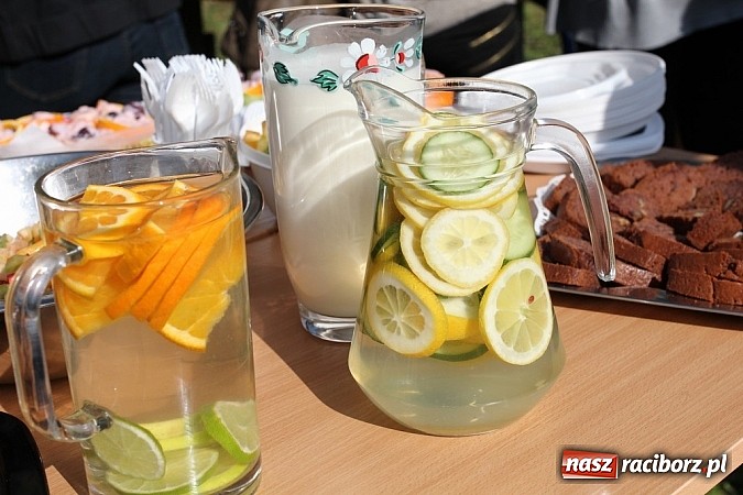 Zdjęcie w galerii na portalu naszraciborz.pl: Dzień Ziemi w ZSOMS, czyli ekośniadanie na wesoło wiadomości z regionu