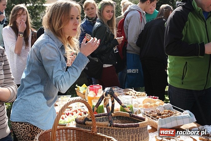 Zdjęcie w galerii na portalu naszraciborz.pl: Dzień Ziemi w ZSOMS, czyli ekośniadanie na wesoło wiadomości z regionu
