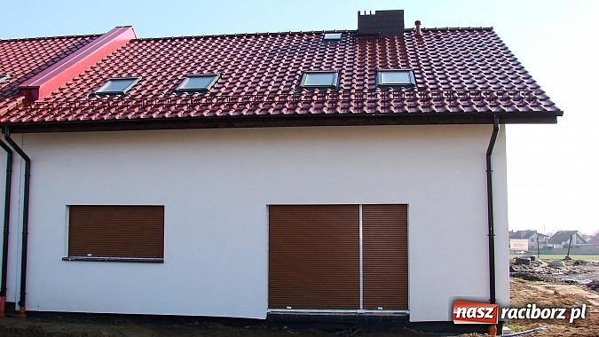 Zdjęcie w galerii na portalu naszraciborz.pl: Domki w zabudowie bliźniaczej w Raciborzu-Ocicach  wiadomości z regionu