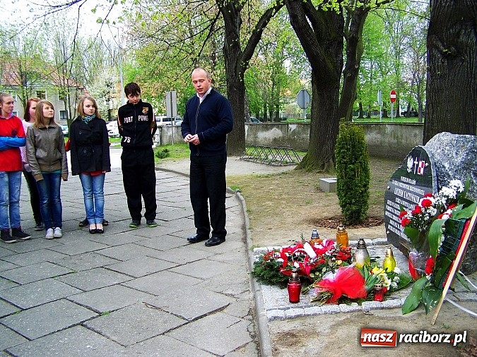 Zdjęcie w galerii na portalu naszraciborz.pl: 4. rocznica katastrofy smoleńskiej w G5 wiadomości z regionu