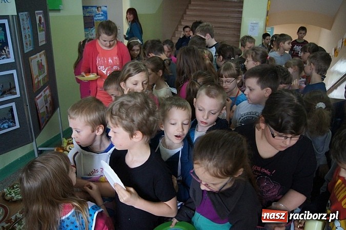 Zdjęcie w galerii na portalu naszraciborz.pl: Światowy Dzień Zdrowia w SP-4  wiadomości z regionu