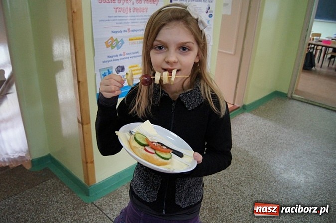 Zdjęcie w galerii na portalu naszraciborz.pl: Światowy Dzień Zdrowia w SP-4  wiadomości z regionu