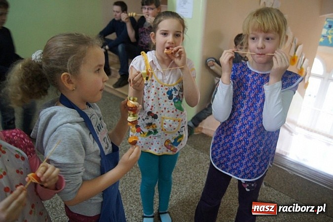 Zdjęcie w galerii na portalu naszraciborz.pl: Światowy Dzień Zdrowia w SP-4  wiadomości z regionu