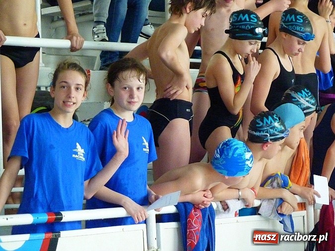 Zdjęcie w galerii na portalu naszraciborz.pl: Pływanie: SP 15 i GMS w finale wiadomości z regionu