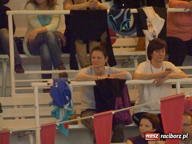 Zdjęcie w galerii na portalu naszraciborz.pl: Pływanie: SP 15 i GMS w finale wiadomości z regionu