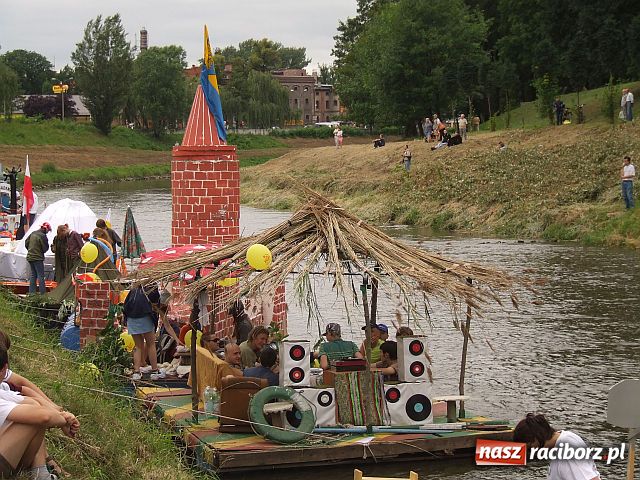 Zdjęcie w galerii na portalu naszraciborz.pl: Pływadła popłyną dziesiąty raz wiadomości z regionu