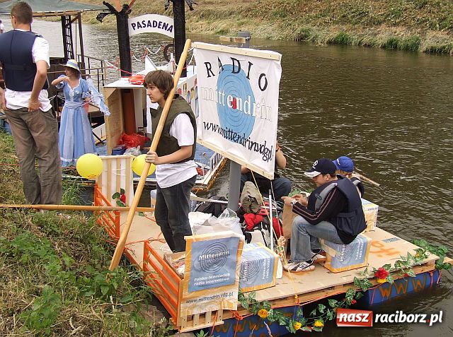 Zdjęcie w galerii na portalu naszraciborz.pl: Pływadła popłyną dziesiąty raz wiadomości z regionu