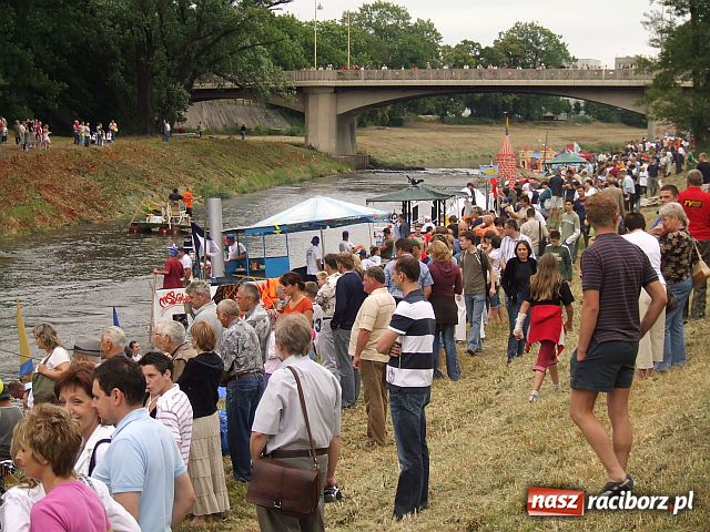 Zdjęcie w galerii na portalu naszraciborz.pl: Pływadła popłyną dziesiąty raz wiadomości z regionu