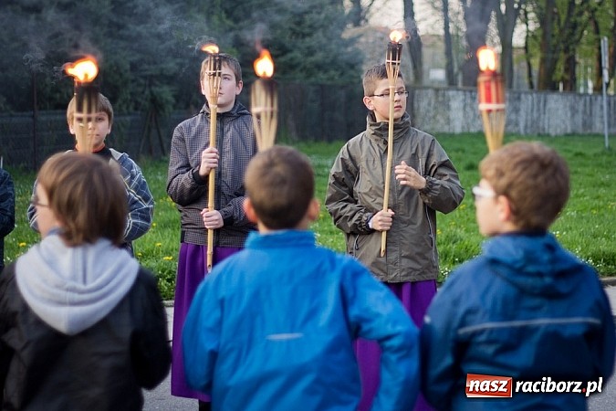 Zdjęcie w galerii na portalu naszraciborz.pl: Wspólna droga krzyżowa raciborskich parafii wiadomości z regionu