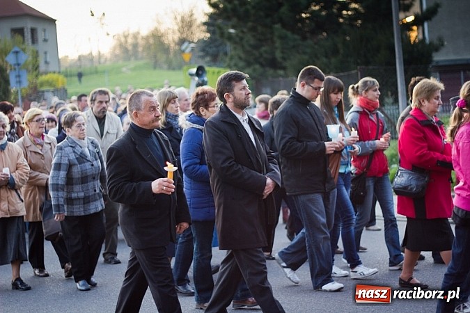 Zdjęcie w galerii na portalu naszraciborz.pl: Wspólna droga krzyżowa raciborskich parafii wiadomości z regionu