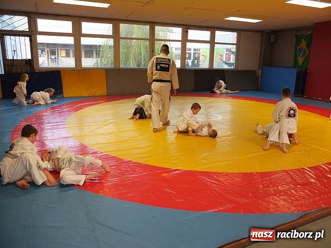 Zdjęcie w galerii na portalu naszraciborz.pl: Łamatorzy wolni od uzależnień wiadomości z regionu