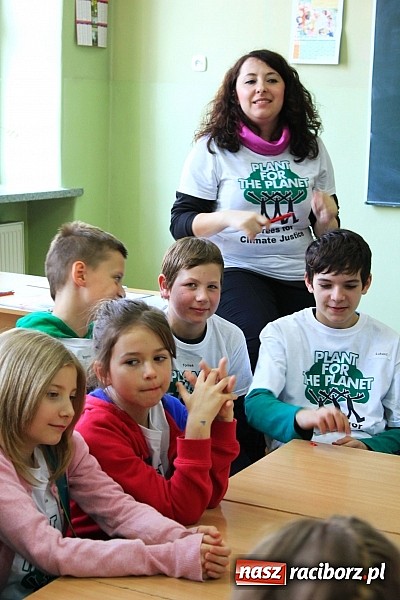 Zdjęcie w galerii na portalu naszraciborz.pl: Plant-for-the-Planet w SP 4, czyli edukacyjne warsztaty ekologiczne dla najmłodszych wiadomości z regionu