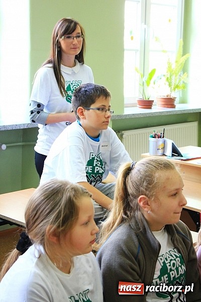 Zdjęcie w galerii na portalu naszraciborz.pl: Plant-for-the-Planet w SP 4, czyli edukacyjne warsztaty ekologiczne dla najmłodszych wiadomości z regionu