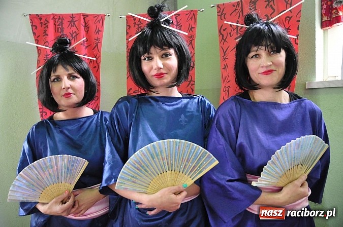 Zdjęcie w galerii na portalu naszraciborz.pl: Po śląsku i chińsku na festiwalu potraw w Pietrowicach Wielkich wiadomości z regionu