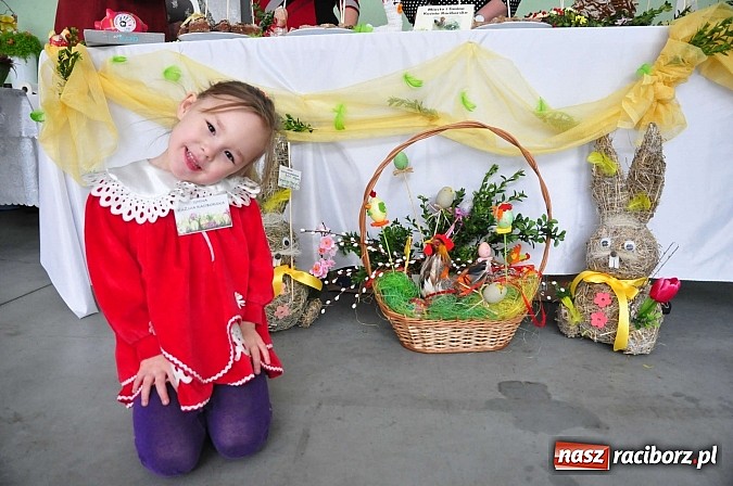 Zdjęcie w galerii na portalu naszraciborz.pl: Po śląsku i chińsku na festiwalu potraw w Pietrowicach Wielkich wiadomości z regionu