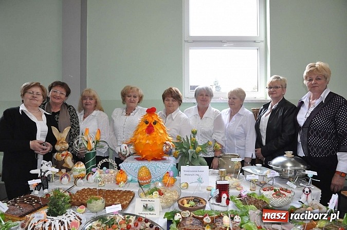 Zdjęcie w galerii na portalu naszraciborz.pl: Po śląsku i chińsku na festiwalu potraw w Pietrowicach Wielkich wiadomości z regionu