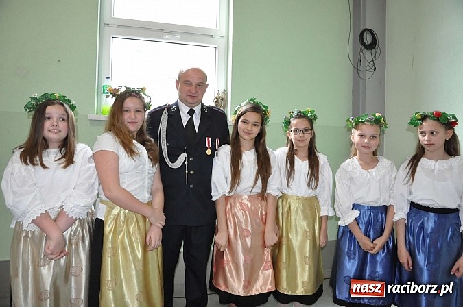 Zdjęcie w galerii na portalu naszraciborz.pl: Po śląsku i chińsku na festiwalu potraw w Pietrowicach Wielkich wiadomości z regionu