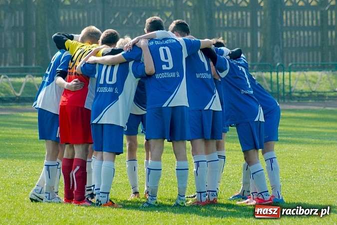 Zdjęcie w galerii na portalu naszraciborz.pl: Dobre spotkanie raciborskiego Ikara. Odra Centrum pokonana wiadomości z regionu