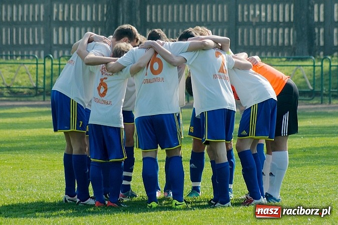 Zdjęcie w galerii na portalu naszraciborz.pl: Dobre spotkanie raciborskiego Ikara. Odra Centrum pokonana wiadomości z regionu