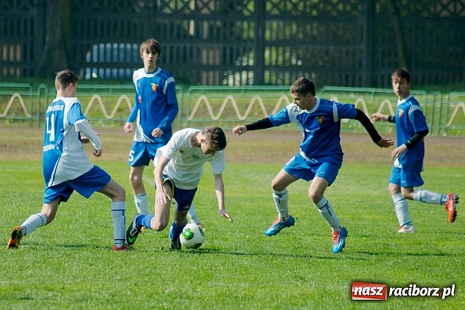 Zdjęcie w galerii na portalu naszraciborz.pl: Dobre spotkanie raciborskiego Ikara. Odra Centrum pokonana wiadomości z regionu