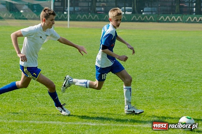 Zdjęcie w galerii na portalu naszraciborz.pl: Dobre spotkanie raciborskiego Ikara. Odra Centrum pokonana wiadomości z regionu