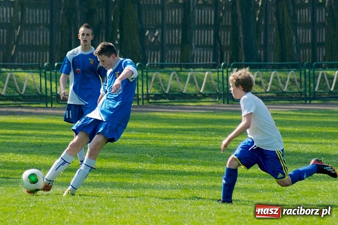 Zdjęcie w galerii na portalu naszraciborz.pl: Dobre spotkanie raciborskiego Ikara. Odra Centrum pokonana wiadomości z regionu