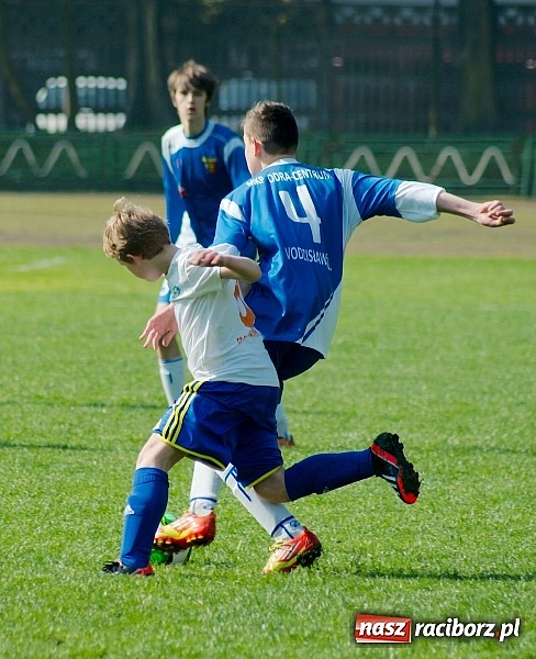 Zdjęcie w galerii na portalu naszraciborz.pl: Dobre spotkanie raciborskiego Ikara. Odra Centrum pokonana wiadomości z regionu
