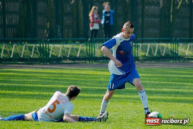 Zdjęcie w galerii na portalu naszraciborz.pl: Dobre spotkanie raciborskiego Ikara. Odra Centrum pokonana wiadomości z regionu