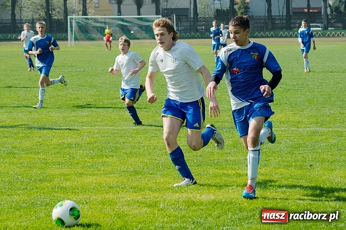 Zdjęcie w galerii na portalu naszraciborz.pl: Dobre spotkanie raciborskiego Ikara. Odra Centrum pokonana wiadomości z regionu