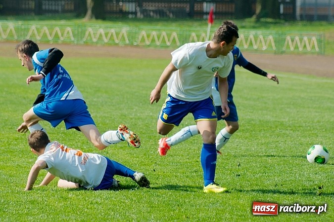 Zdjęcie w galerii na portalu naszraciborz.pl: Dobre spotkanie raciborskiego Ikara. Odra Centrum pokonana wiadomości z regionu