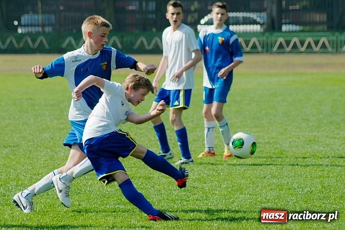 Zdjęcie w galerii na portalu naszraciborz.pl: Dobre spotkanie raciborskiego Ikara. Odra Centrum pokonana wiadomości z regionu
