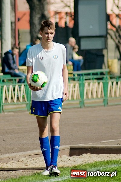 Zdjęcie w galerii na portalu naszraciborz.pl: Dobre spotkanie raciborskiego Ikara. Odra Centrum pokonana wiadomości z regionu