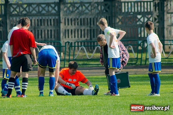 Zdjęcie w galerii na portalu naszraciborz.pl: Dobre spotkanie raciborskiego Ikara. Odra Centrum pokonana wiadomości z regionu