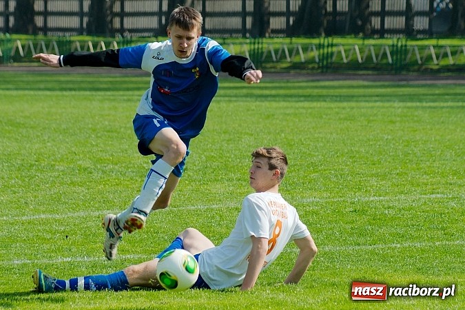 Zdjęcie w galerii na portalu naszraciborz.pl: Dobre spotkanie raciborskiego Ikara. Odra Centrum pokonana wiadomości z regionu