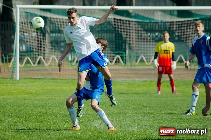 Zdjęcie w galerii na portalu naszraciborz.pl: Dobre spotkanie raciborskiego Ikara. Odra Centrum pokonana wiadomości z regionu
