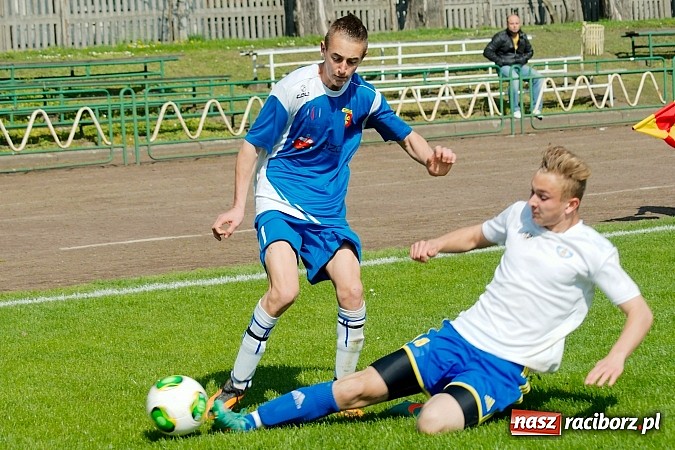 Zdjęcie w galerii na portalu naszraciborz.pl: Dobre spotkanie raciborskiego Ikara. Odra Centrum pokonana wiadomości z regionu