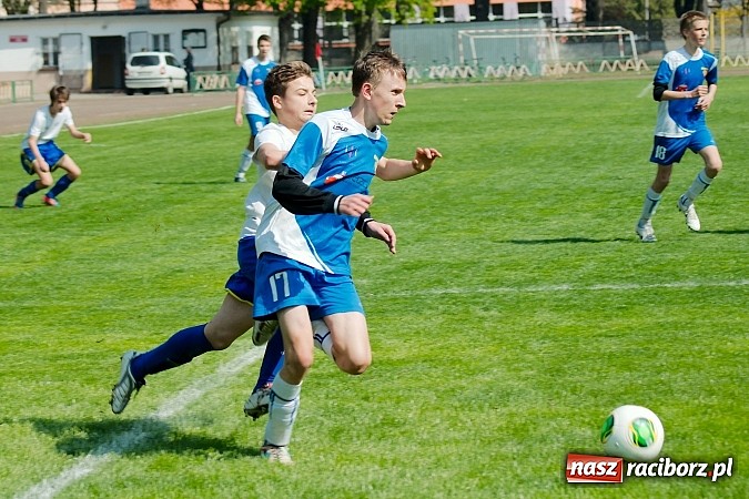 Zdjęcie w galerii na portalu naszraciborz.pl: Dobre spotkanie raciborskiego Ikara. Odra Centrum pokonana wiadomości z regionu