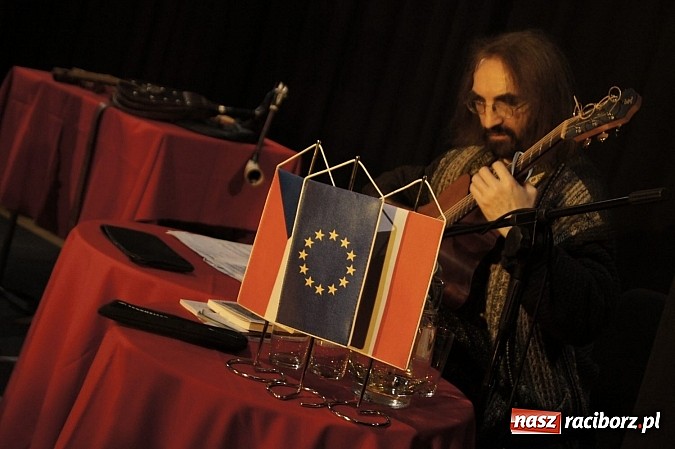 Zdjęcie w galerii na portalu naszraciborz.pl: Słowo, obraz i muzyka w RCK wiadomości z regionu