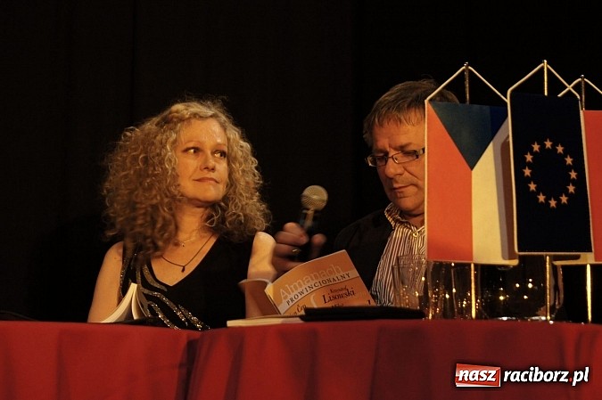 Zdjęcie w galerii na portalu naszraciborz.pl: Słowo, obraz i muzyka w RCK wiadomości z regionu