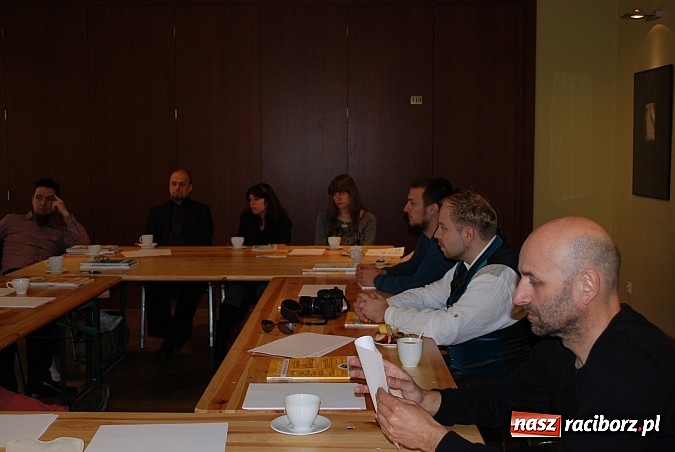 Zdjęcie w galerii na portalu naszraciborz.pl: Słowo, obraz i muzyka w RCK wiadomości z regionu